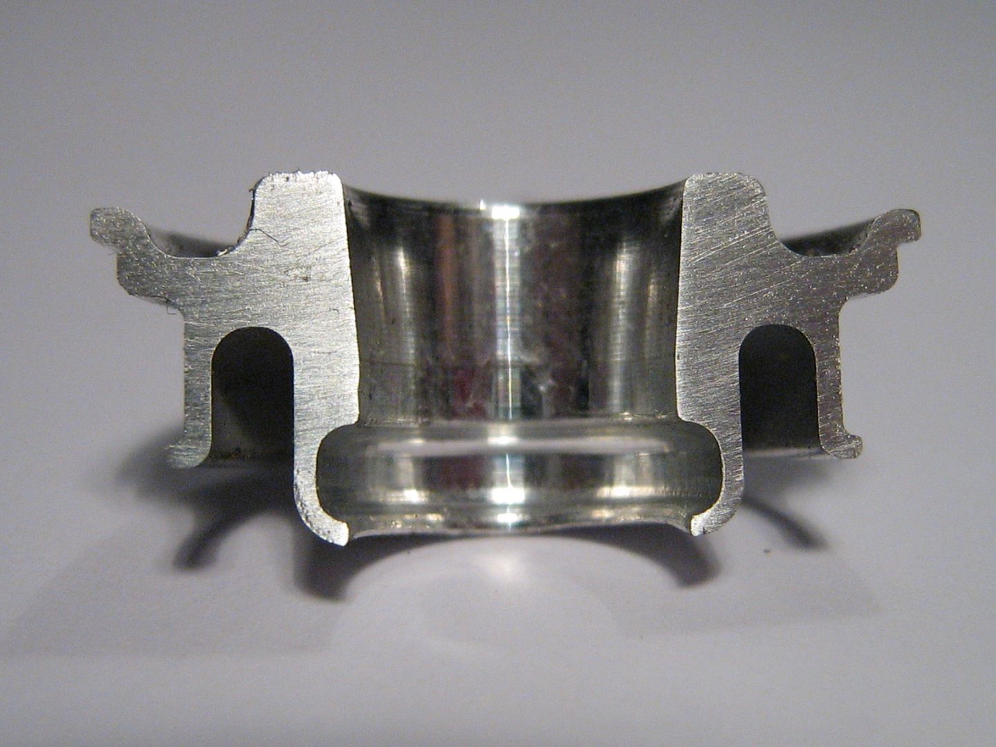 F1 Pneumatic Valve Spring, a closer look